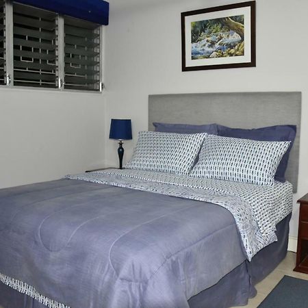 2 Karachi Too Apartment Kingston Luaran gambar