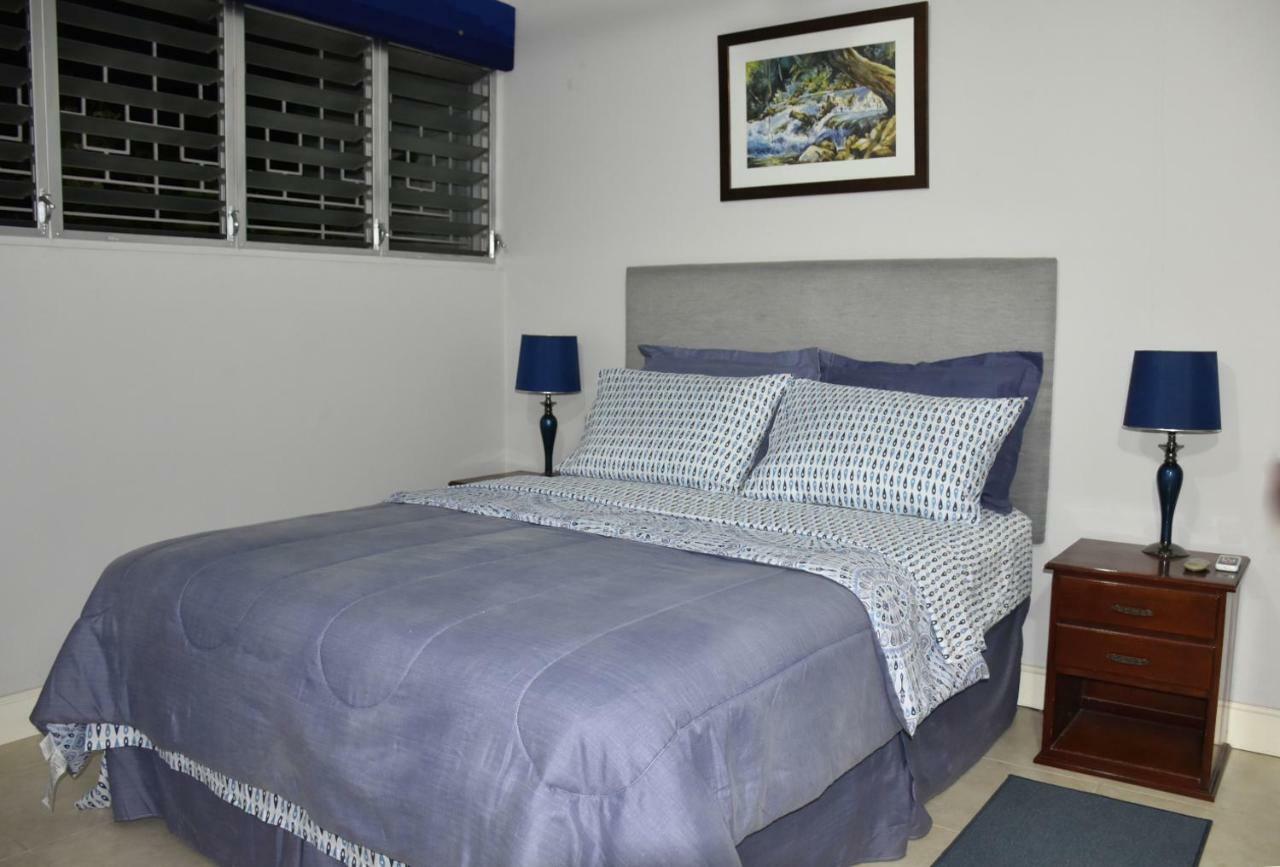 2 Karachi Too Apartment Kingston Luaran gambar