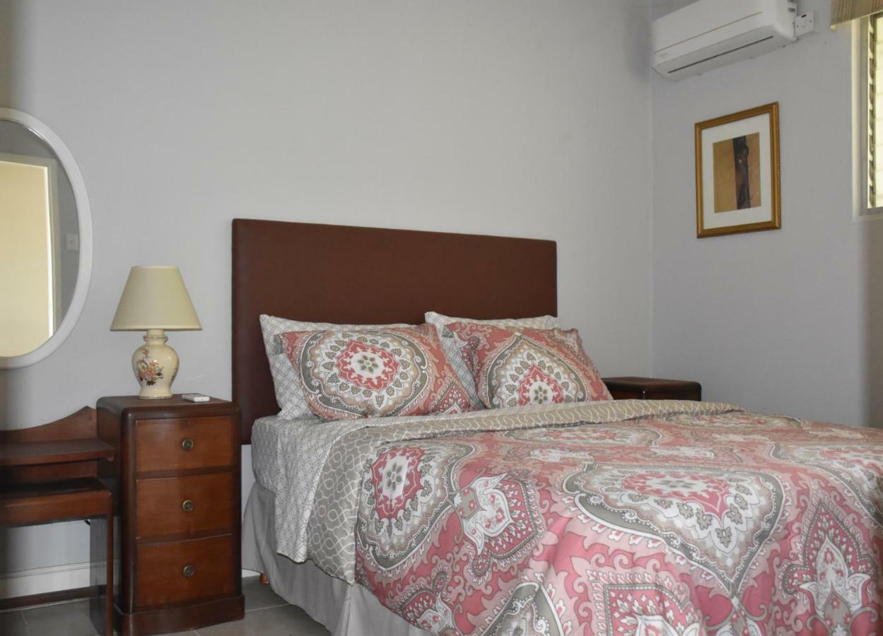 2 Karachi Too Apartment Kingston Luaran gambar